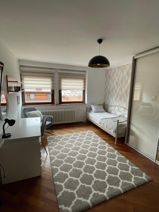 Deluxe Apartment Lejla - Free Garage Parking SJJ Eksteriør bilde